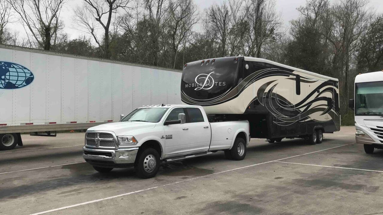Best Truck Tires For Towing Fifth Wheel Trailers Safe RVing